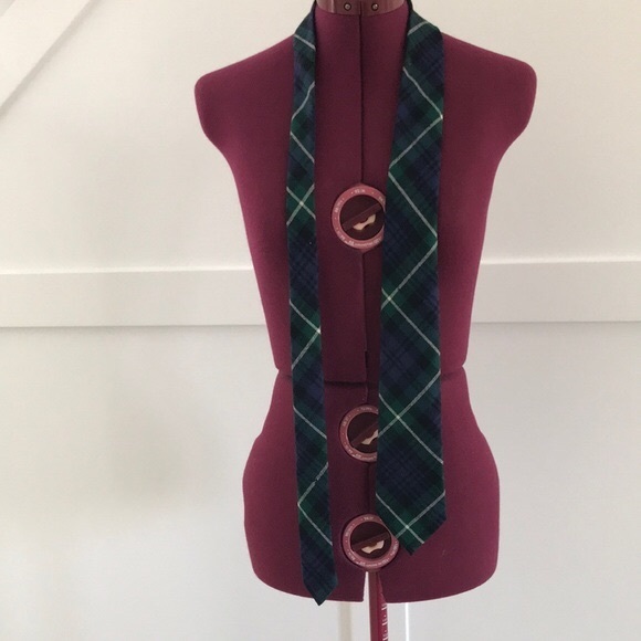 Vintage 100% Wool Ingles Buchan Made in Scotland Lamont Plaid Tartan Tie - Picture 3 of 6